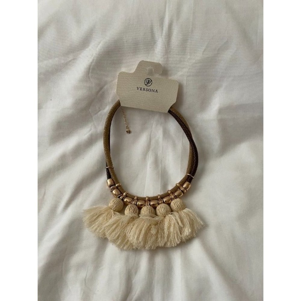 Versona Choker Necklace, New with Tags!